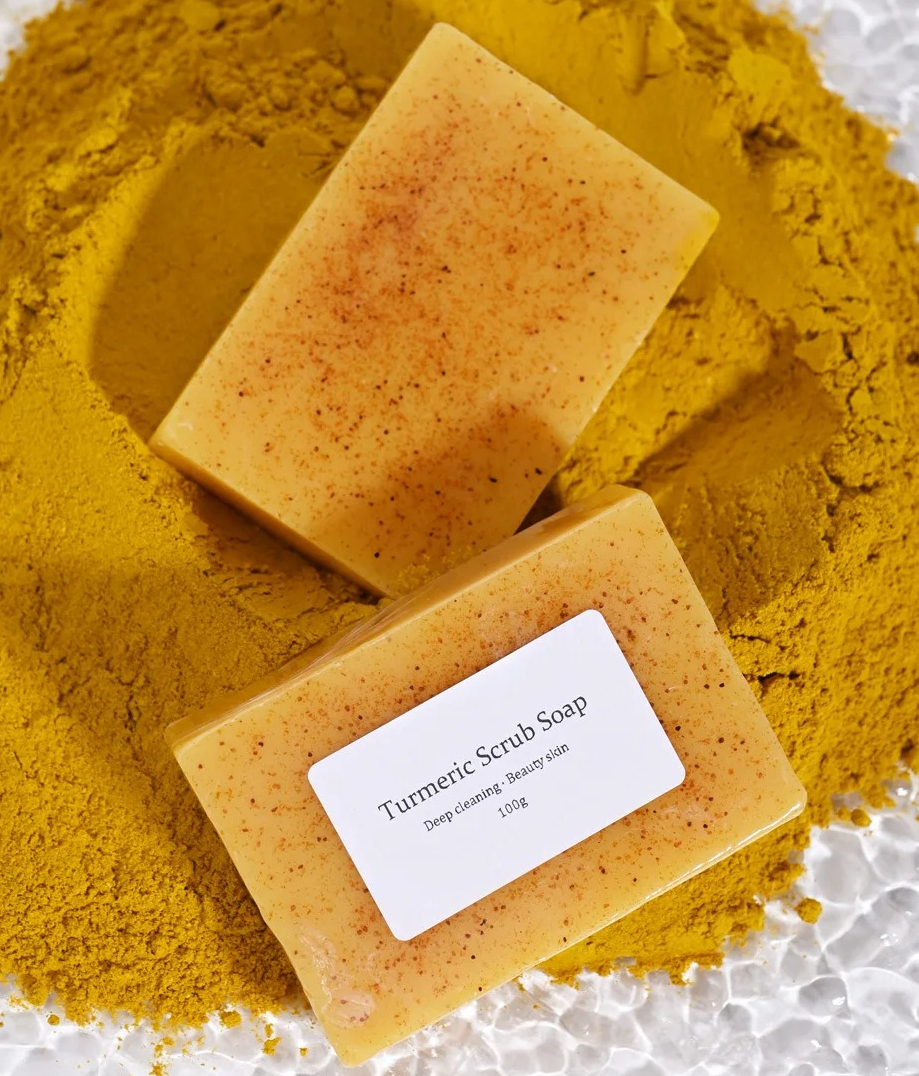 Natural Turmeric Kojic Scrub S - Castor Oil Soap のレビューと価格
