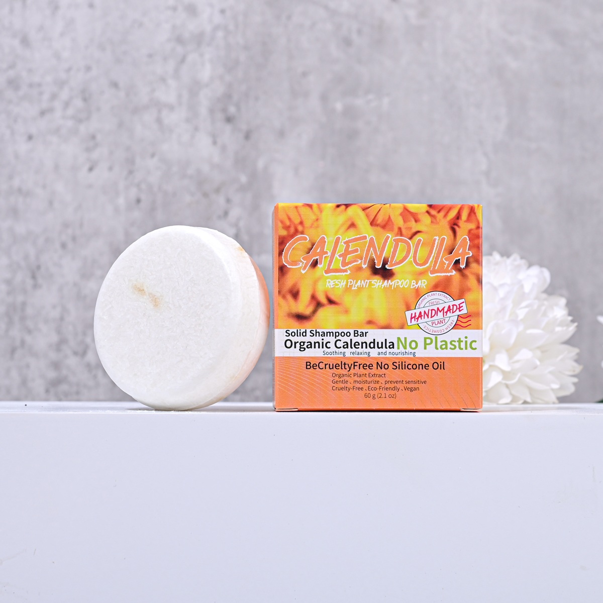 Calendula flower and plant ess - Castor Oil Soap のレビューと価格
