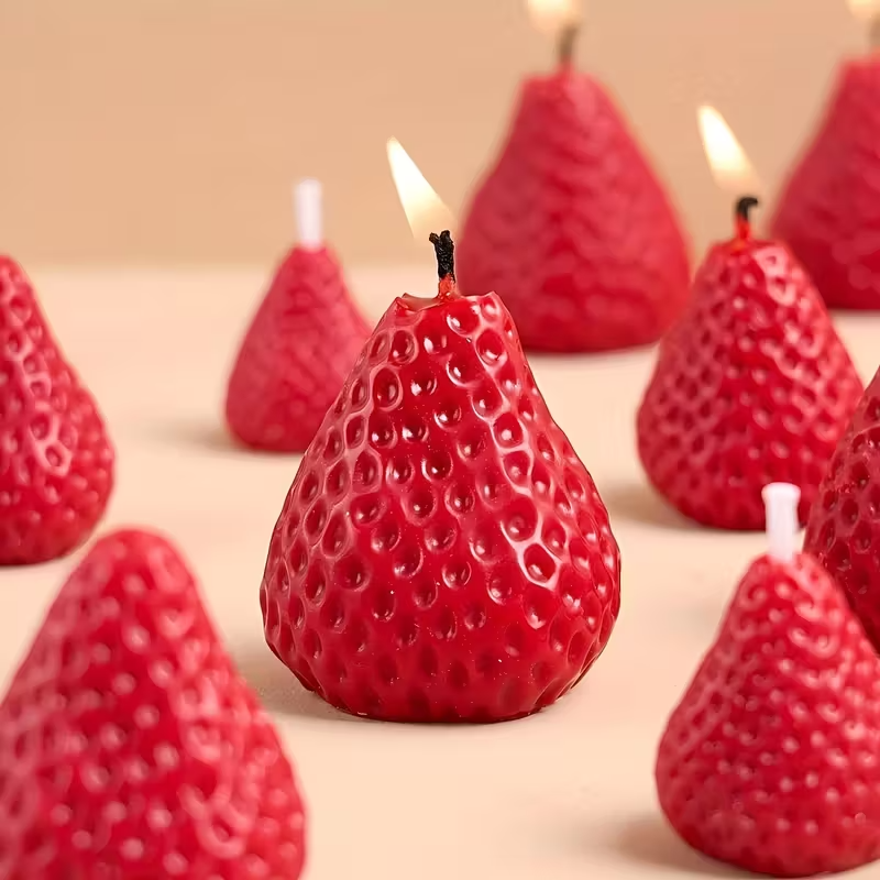 Strawberry Silicone Candle Mol - Soap Making Guide For Beginners のレビューと価格