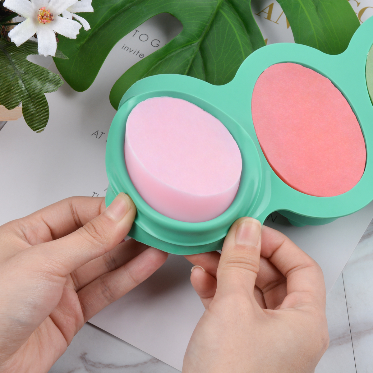 4 Hole Oval Massage Soap Silic - Soap Making Guide For Beginners のレビューと価格
